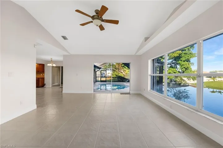 1631 Se 2nd St, Cape Coral, Florida 33990