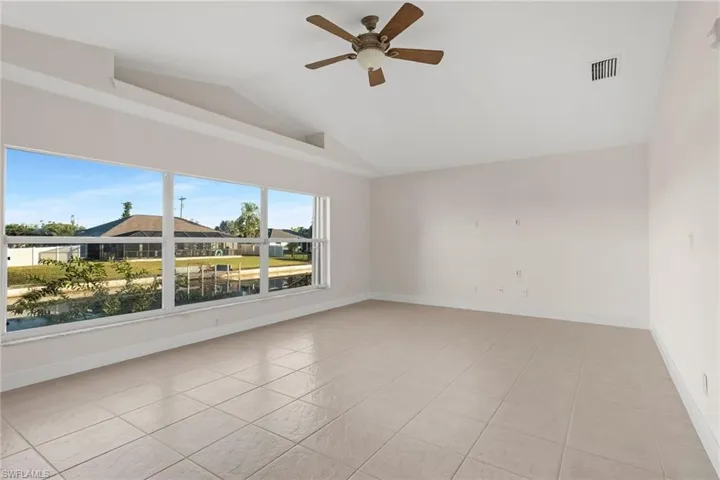 1631 Se 2nd St, Cape Coral, Florida 33990