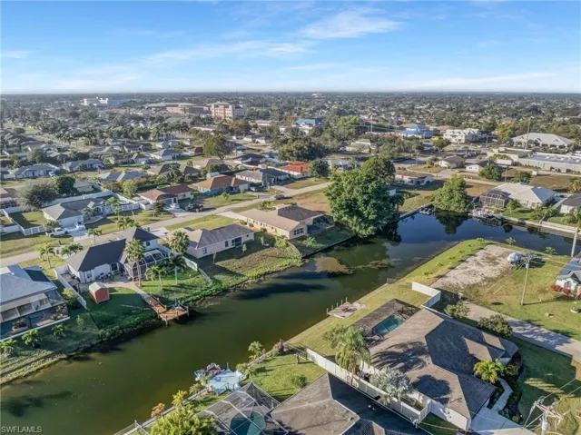 1631 Se 2nd St, Cape Coral, Florida 33990