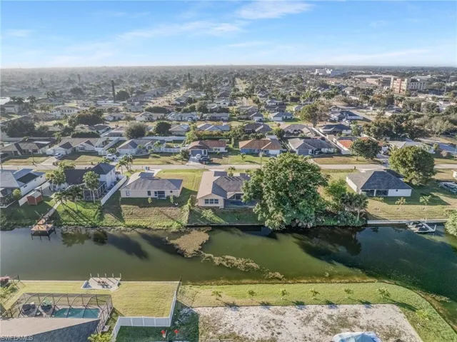 1631 Se 2nd St, Cape Coral, Florida 33990