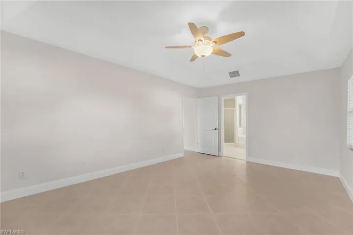 1631 Se 2nd St, Cape Coral, Florida 33990