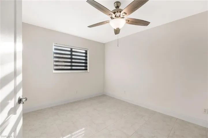 1631 Se 2nd St, Cape Coral, Florida 33990