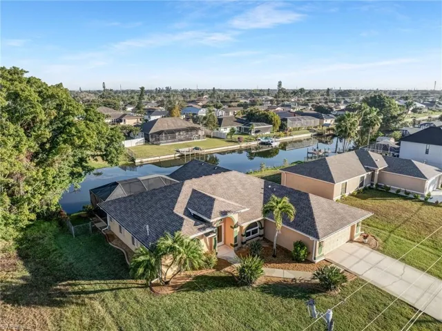 1631 Se 2nd St, Cape Coral, Florida 33990