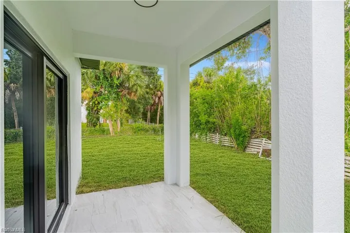 868 Carbon St E, Lehigh Acres, Florida 33974