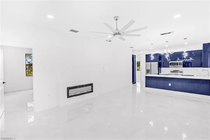868 Carbon St E, Lehigh Acres, Florida 33974
