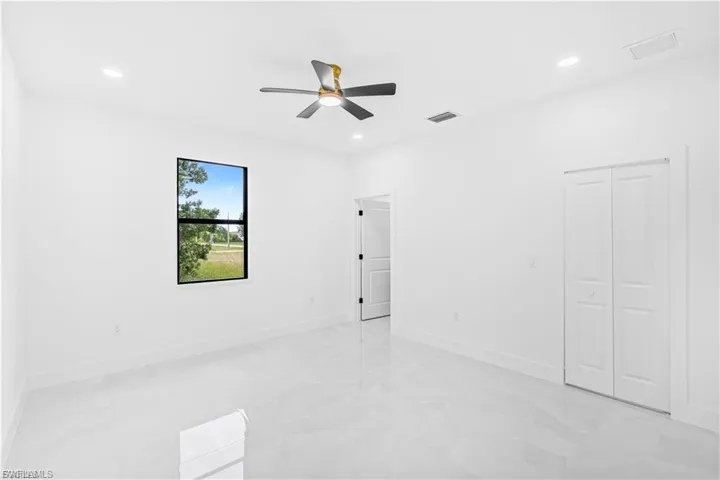 868 Carbon St E, Lehigh Acres, Florida 33974