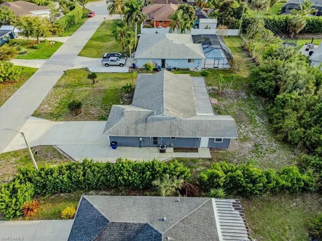 27126  Elaine  DR, Bonita Springs, FL 34135