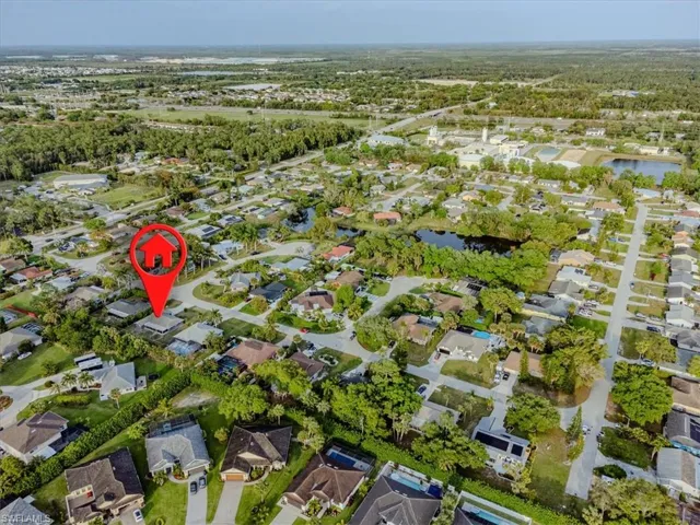 27126  Elaine  DR, Bonita Springs, FL 34135