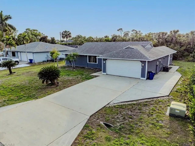 27126  Elaine  DR, Bonita Springs, FL 34135