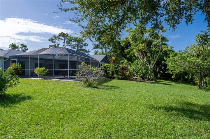 2nd lot included in the purchase of the home.
