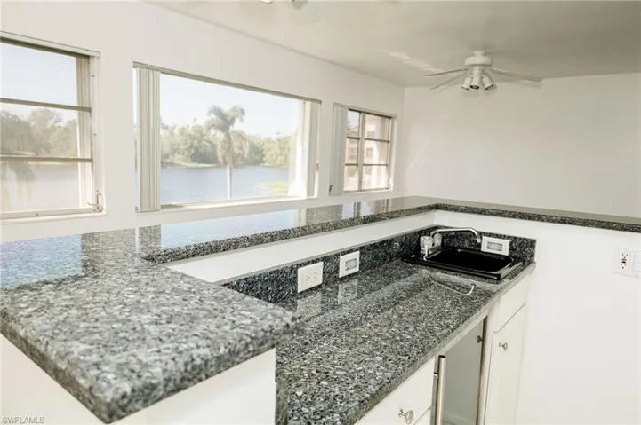 1931 W Lakeview  BLVD, North Fort Myers, FL 33903