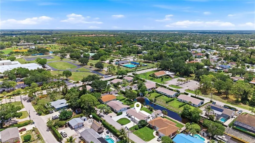 27051 Sun Aqua Ln, Bonita Springs, Florida 34135