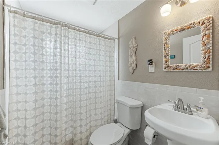 27051 Sun Aqua Ln, Bonita Springs, Florida 34135