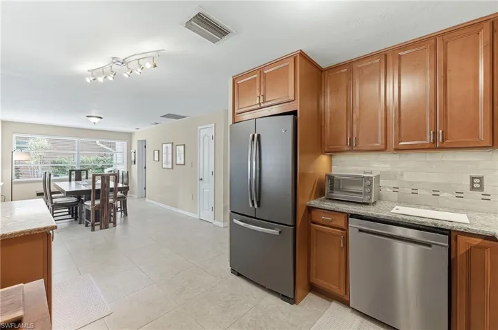 27051 Sun Aqua Ln, Bonita Springs, Florida 34135