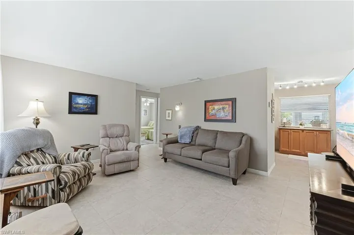 27051 Sun Aqua Ln, Bonita Springs, Florida 34135