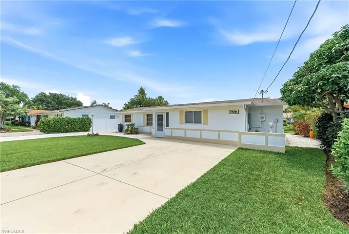 27051 Sun Aqua Ln, Bonita Springs, Florida 34135