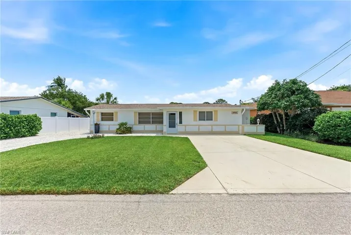 27051 Sun Aqua Ln, Bonita Springs, Florida 34135