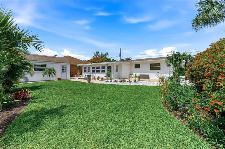 27051 Sun Aqua Ln, Bonita Springs, Florida 34135