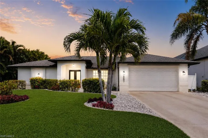 2207 Sw 52nd St, Cape Coral, Florida 33914