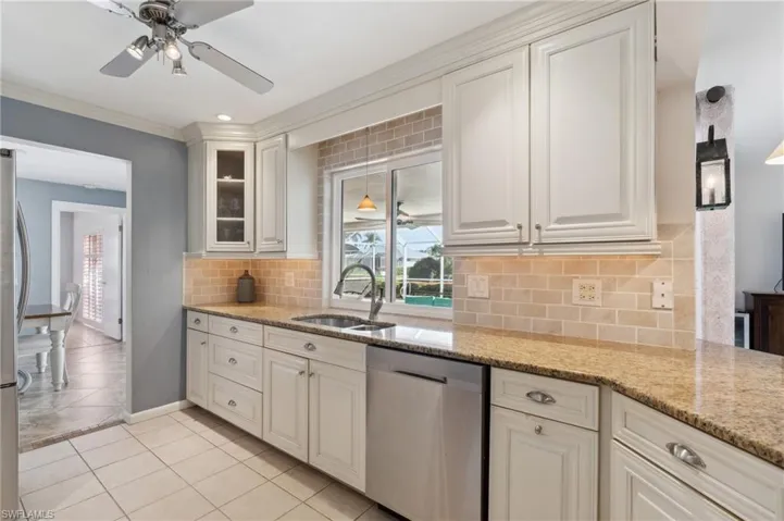 1904 Se 37th St, Cape Coral, Florida 33904