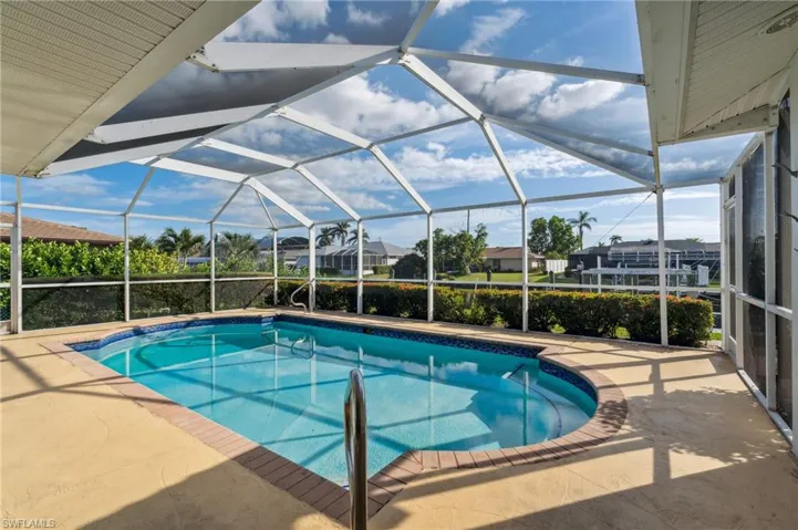1904 Se 37th St, Cape Coral, Florida 33904