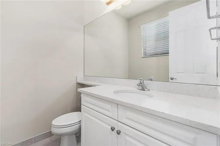 10079 Chesapeake Bay Dr, Fort Myers Fl 33913
