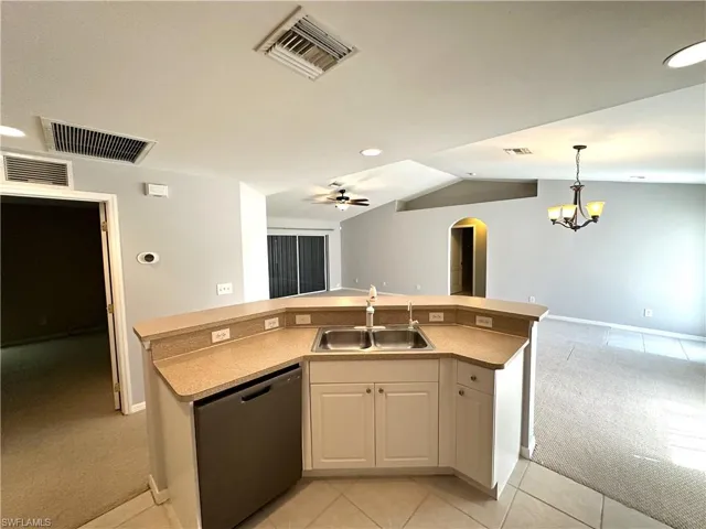 2814  50th W ST, Lehigh Acres, FL 33971