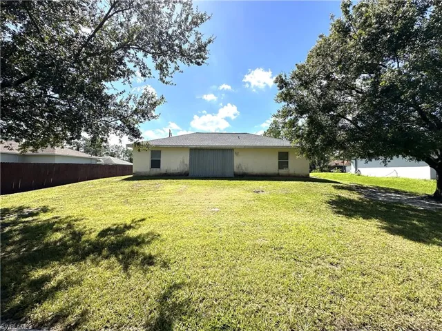 2814  50th W ST, Lehigh Acres, FL 33971