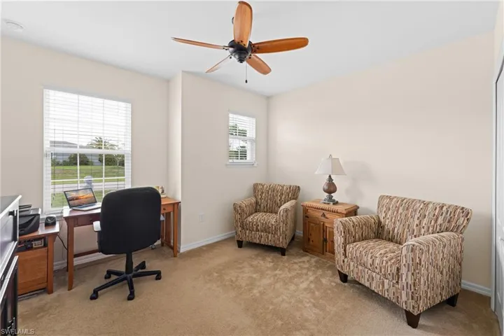 910 Sw 33rd Ter, Cape Coral, Florida 33914