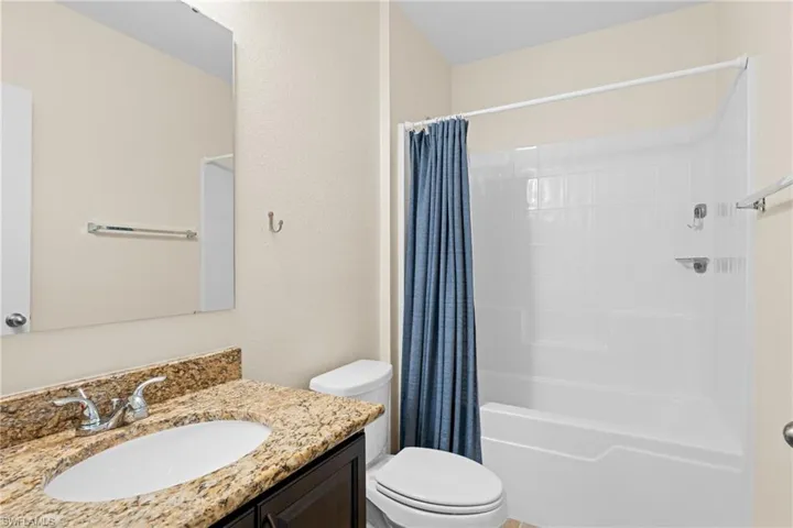910 Sw 33rd Ter, Cape Coral, Florida 33914