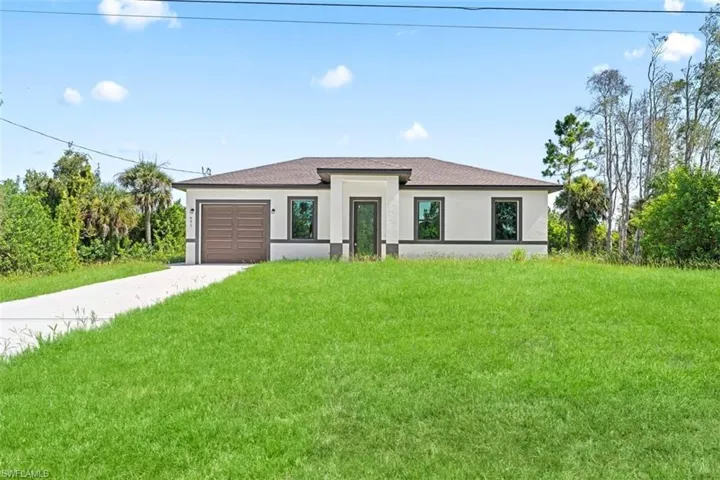 991 Plantation Rd, Lehigh Acres, Florida 33974