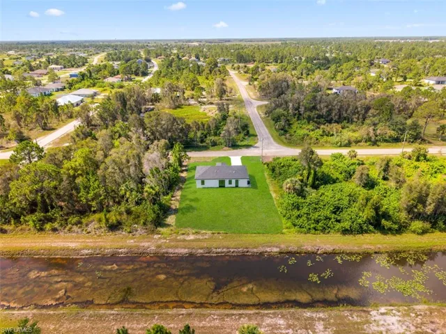 991 Plantation Rd, Lehigh Acres, Florida 33974