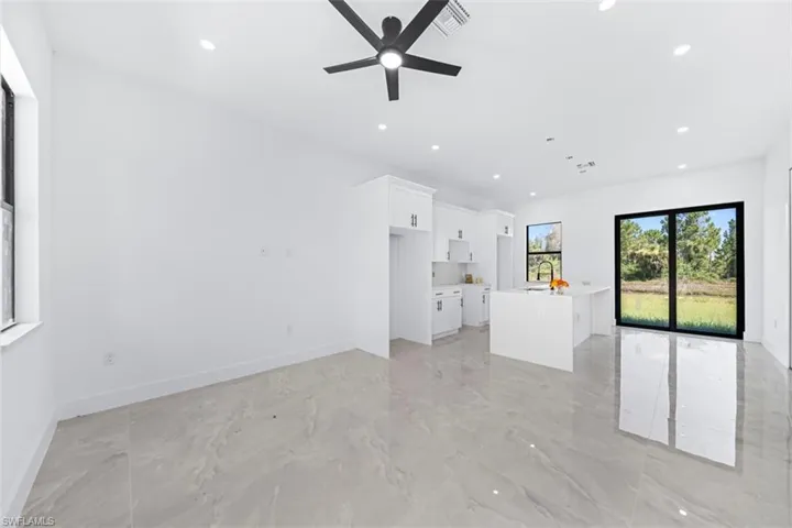 991 Plantation Rd, Lehigh Acres, Florida 33974