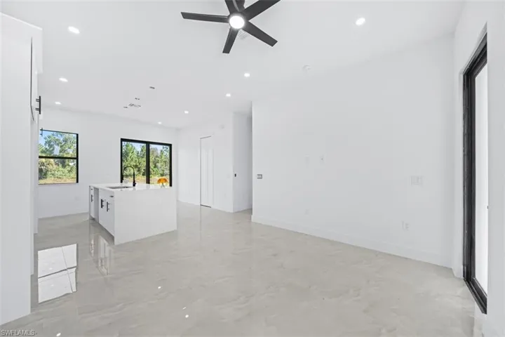 991 Plantation Rd, Lehigh Acres, Florida 33974