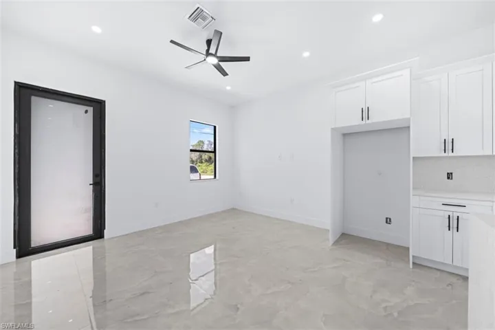 991 Plantation Rd, Lehigh Acres, Florida 33974