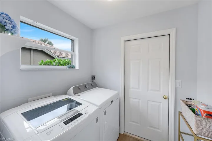 25061 Bay Cedar Dr, Bonita Springs, Florida 34134