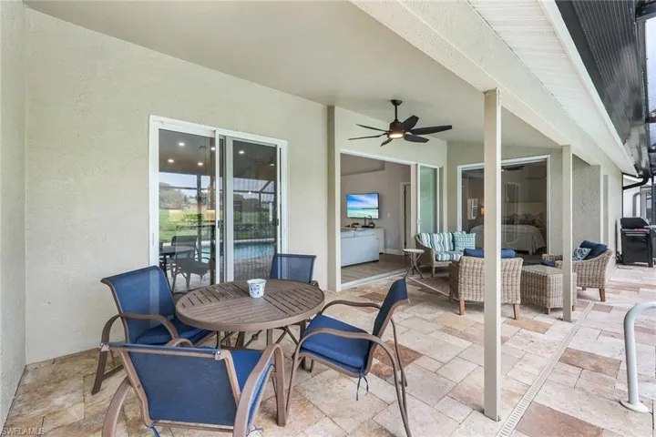 25061 Bay Cedar Dr, Bonita Springs, Florida 34134