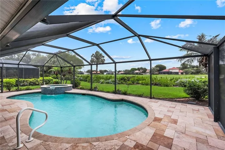 25061 Bay Cedar Dr, Bonita Springs, Florida 34134