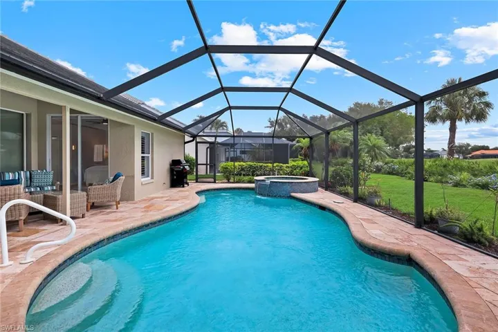 25061 Bay Cedar Dr, Bonita Springs, Florida 34134