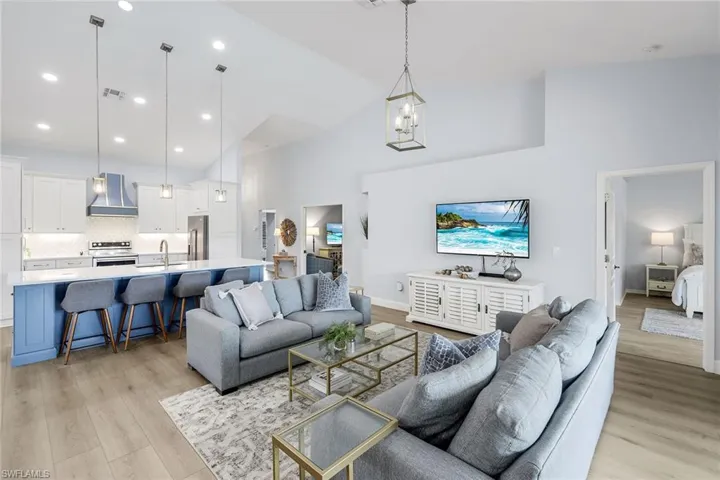 25061 Bay Cedar Dr, Bonita Springs, Florida 34134