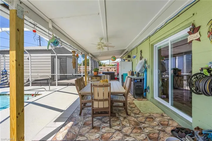 21195  Glendale  AVE, Port Charlotte, FL 33952