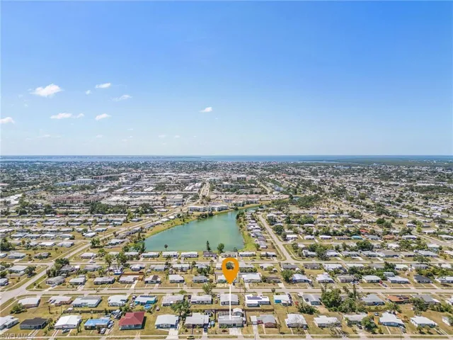 21195  Glendale  AVE, Port Charlotte, FL 33952