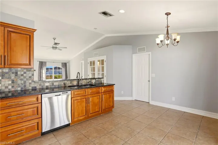 1209 Nw 19th St, Cape Coral, Florida 33993