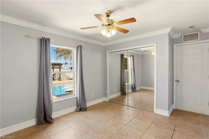1209 Nw 19th St, Cape Coral, Florida 33993