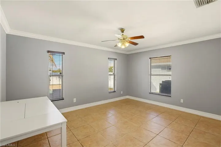 1209 Nw 19th St, Cape Coral, Florida 33993