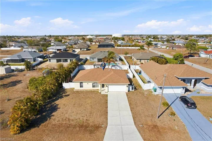 1209 Nw 19th St, Cape Coral, Florida 33993
