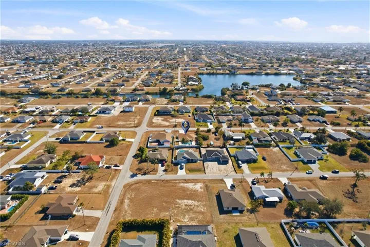 1209 Nw 19th St, Cape Coral, Florida 33993