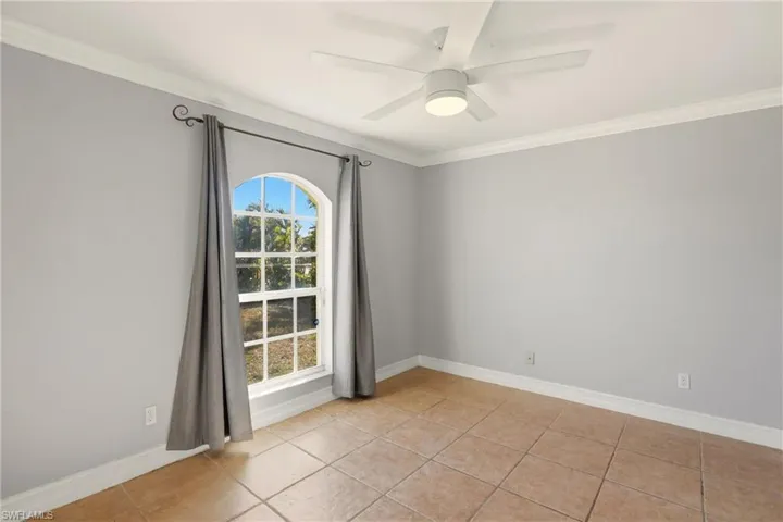1209 Nw 19th St, Cape Coral, Florida 33993