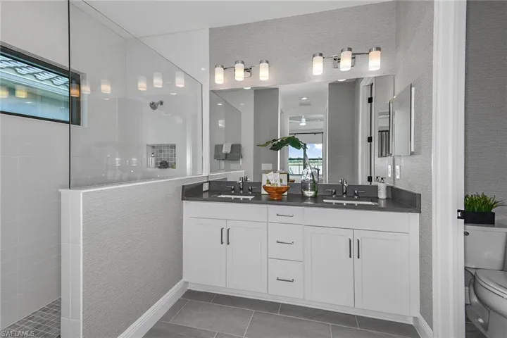 4110  Pegasus  WAY, Naples, FL 34120
