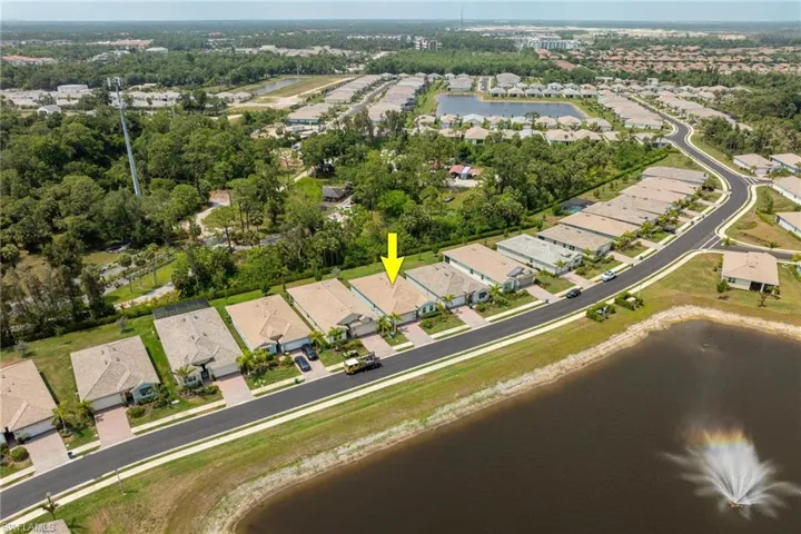 299  Tamarindo  LN, Naples, FL 34114